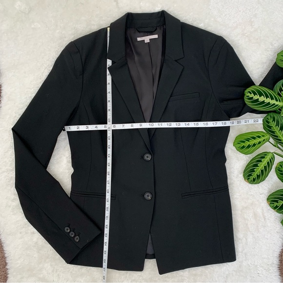 Gap Two Button Black Blazer - Picture 5 of 16